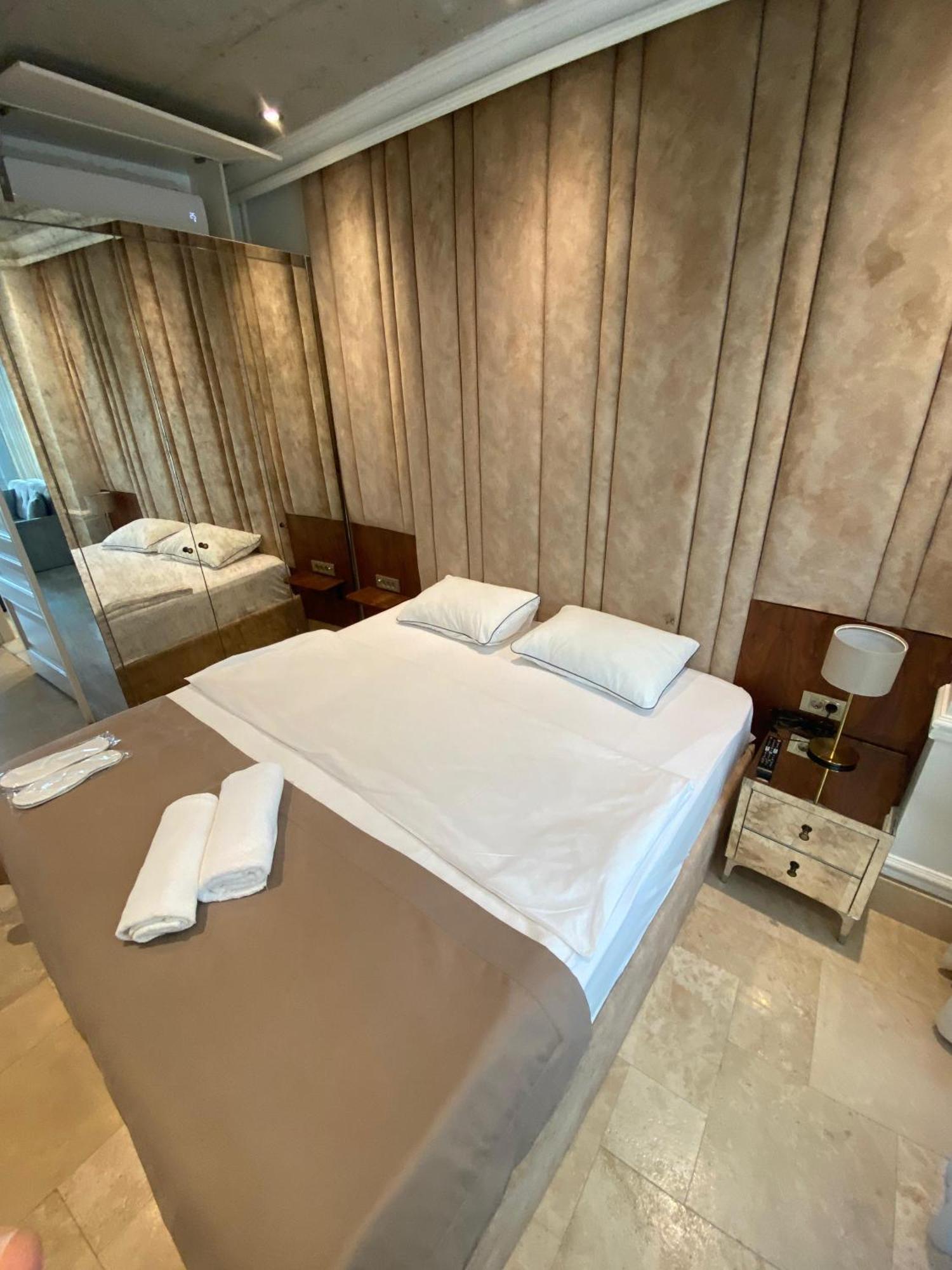 Ab Residences -Cihangir Luxury Antique Apartment Istanbul Eksteriør billede